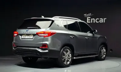 KG_Mobility_Ssangyong Rexton 2018, 184359 км, за 12000000 KRW