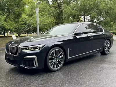BMW 7 Series · 2022 год