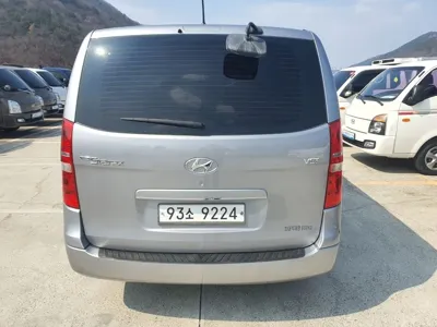 Hyundai Starex 2017, 72020 км, за 12300000 KRW