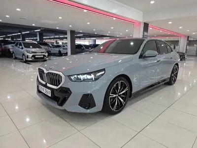 BMW 5-Series · 2026 год