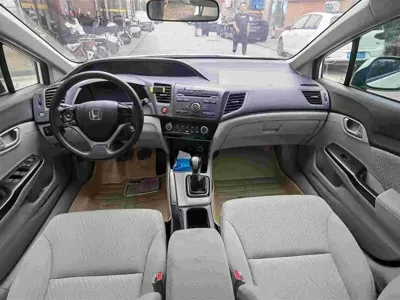 Honda Civic 2015, 57000 км, за 28800 CNY - фото 10