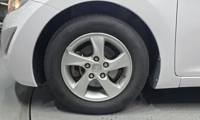 Hyundai Avante 2015, 86129 км, за 6500000 KRW - фото 5