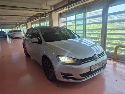Volkswagen Golf · 2013 год