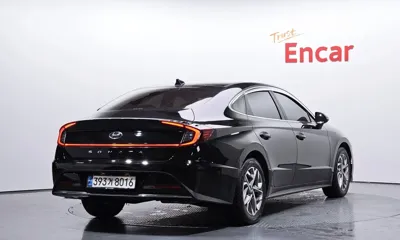 Hyundai Sonata 2021, 51179 км, за 18900000 KRW - фото 2