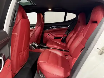 Porsche Panamera 2016, 98000 км, за 228000 CNY - фото 11
