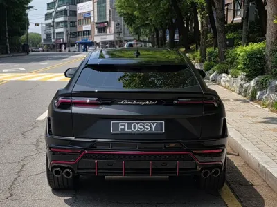 Lamborghini Urus 2023, 9150 км, за 348000000 KRW