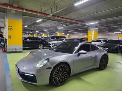 Porsche 911 · 2021 год