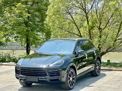 Porsche Cayenne · 2023 год