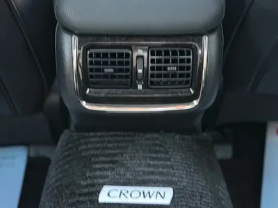 Toyota Crown 2018, 87000 км, за 106800 CNY - фото 9