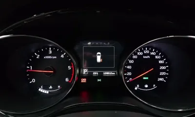 Kia Canival 2016, 124812 км, за 12900000 KRW - фото 8