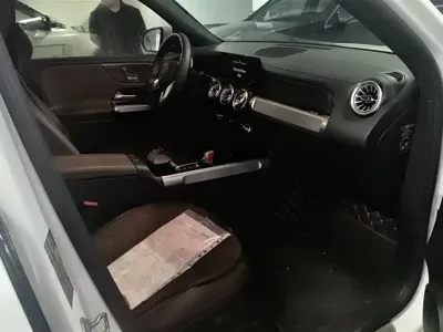 Mercedes-Benz GLB 2023, 38900 км, за 143000 CNY - фото 8
