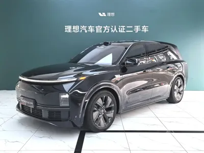Li Auto Li L9 · 2023 год
