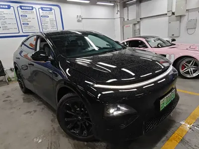 Xpeng G6 2025, 34000 км, за 142800 CNY