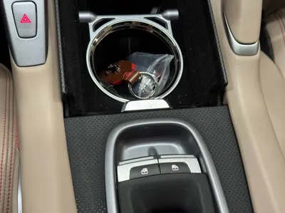 Ferrari GTC4 Lusso 2018, 31400 км, за 190000000 KRW - фото 18