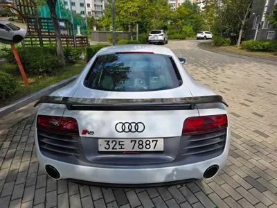 Audi R8 2015, 111500 км, за 62000000 KRW