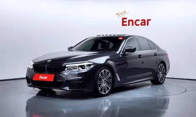 BMW 5-Series · 2019 год
