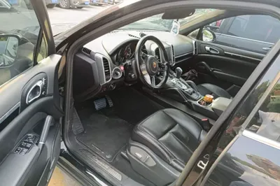 Porsche Cayenne 2016, 170600 км, за 194595.04 CNY - фото 19