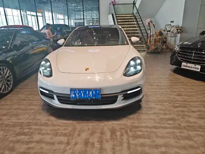 Porsche Panamera 2020, 74800 км, за 478000 CNY - фото 1