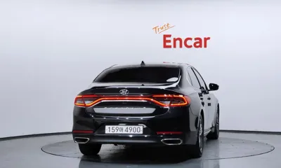Hyundai Grandeur 2018, 163124 км, за 11490000 KRW