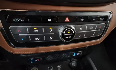 KG_Mobility_Ssangyong Rexton 2020, 119464 км, за 17800000 KRW - фото 33