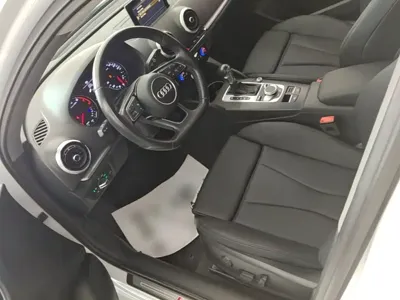 Audi A3 2018, 80700 км, за 53200 CNY - фото 15