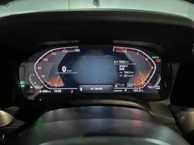 BMW 3 Series 2020, 76000 км, за 126800 CNY