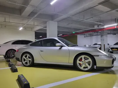 Porsche 911 2003, 76000 км, за 84900000 KRW
