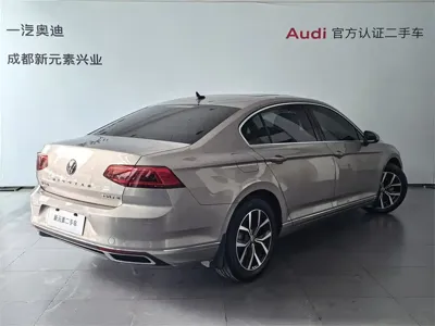 Volkswagen Magotan 2021, 48500 км, за 86000 CNY