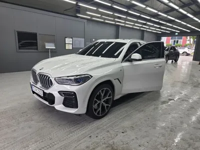 BMW X6 2022, 88447 км, за 67500000 KRW