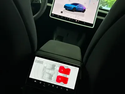 Tesla Model 3 2026, 4000 км, за 201800 CNY - фото 7