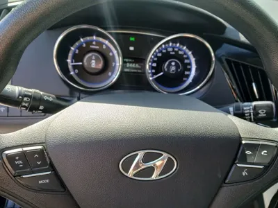 Hyundai Sonata 2011, 146941 км, за 3850000 KRW - фото 10