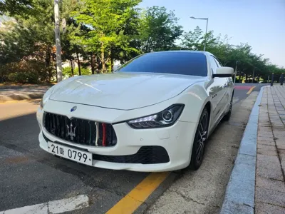 Maserati Ghibli 2015, 124000 км, за 9900000 KRW - фото 1