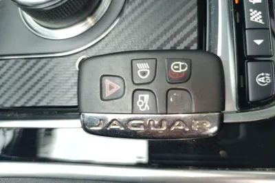 Jaguar XEL 2018, 82900 км, за 65039.12 CNY - фото 20