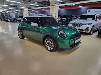 MINI Cooper 2025, 6651 км, за 31200000 KRW