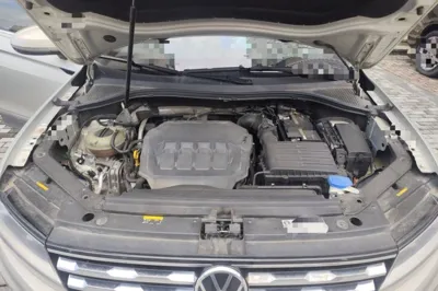 Volkswagen Tiguan L 2021, 86000 км, за 89778.13 CNY - фото 21