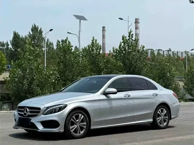 Mercedes-Benz C-Class · 2017 год