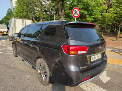 Kia Canival 2018, 165445 км, за 11000000 KRW