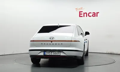 Hyundai Grandeur 2026, 10078 км, за 38900000 KRW