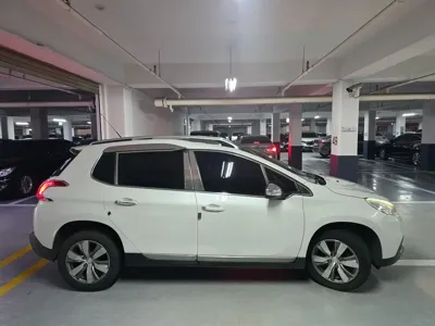 Peugeot 2008 2015, 88000 км, за 5300000 KRW