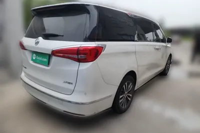 Buick GL8 2017, 159200 км, за 104010.34 CNY - фото 6