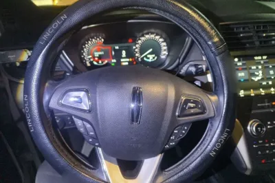 Lincoln MKC 2017, 59000 км, за 74039.18 CNY - фото 9