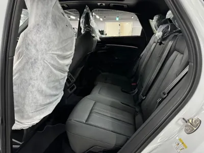 Audi Q5 2025, 21 км, за 97000000 KRW - фото 12