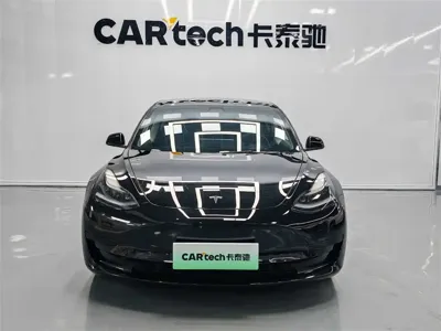 Tesla Model 3 2021, 68000 км, за 119800 CNY