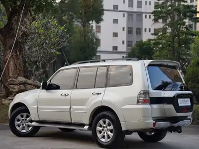 Mitsubishi Pajero (Import) 2020, 165200 км, за 99800 CNY - фото 7