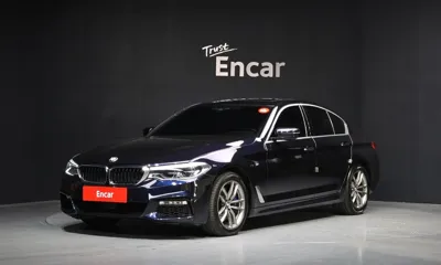 BMW 5-Series · 2018 год