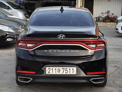 Hyundai Grandeur 2018, 201914 км, за 7600000 KRW