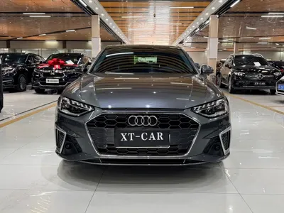 Audi A4L 2022, 49000 км, за 128800 CNY