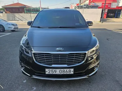 Kia Canival · 2016 год