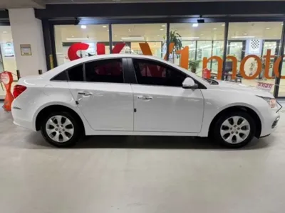 ChevroletGMDaewoo Cruze 2015, 78374 км, за 3700000 KRW
