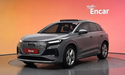 Audi Q4 e-tron · 2023 год